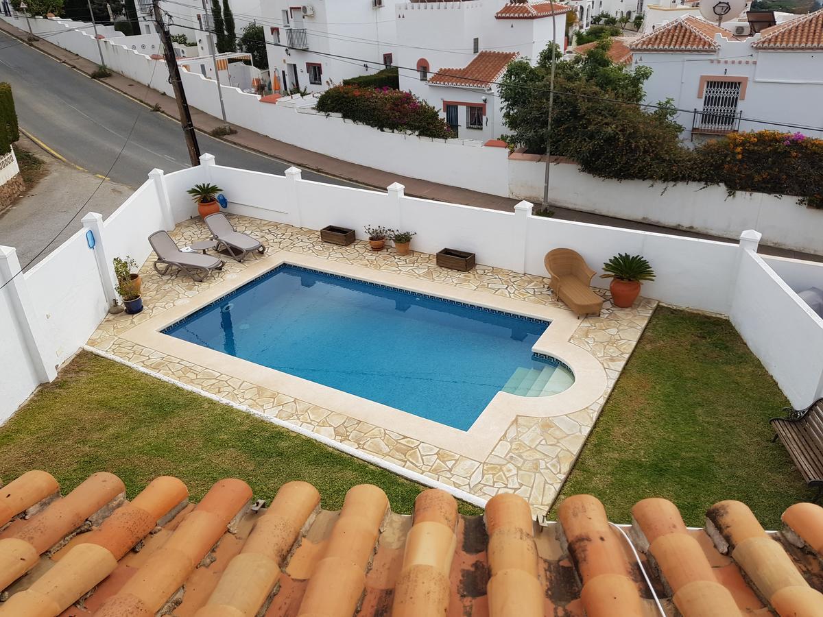 Villa - Zeezicht, Zwembad Nerja Ngoại thất bức ảnh